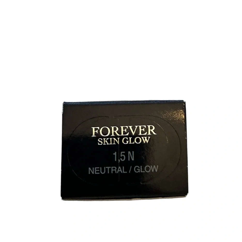 Dior Forever Skin Glow Foundation 1.5 Neutral  NEW